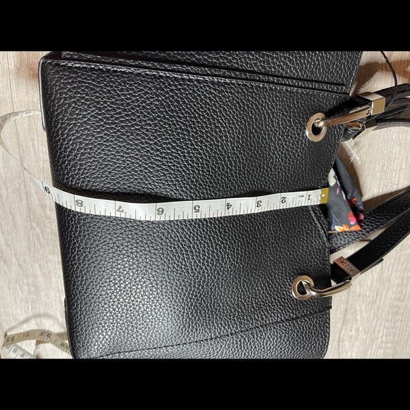 Steven Madden BKARTA purse with ribbon. - Picture 5 of 5